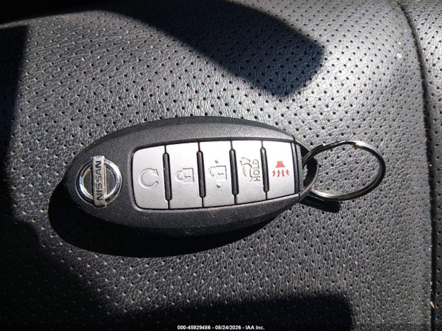 Продажа на аукционе авто 2016 Nissan Murano Platinum, vin: 5N1AZ2MG1GN170664, номер лота: 45929486