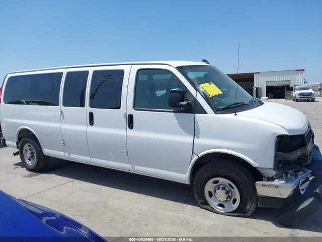 Продаж на аукціоні авто 2025 Chevrolet Express Passenger Rwd 3500 Extended Wheelbase Lt, vin: 1GAZGPF70S1150342, номер лоту: 45929488