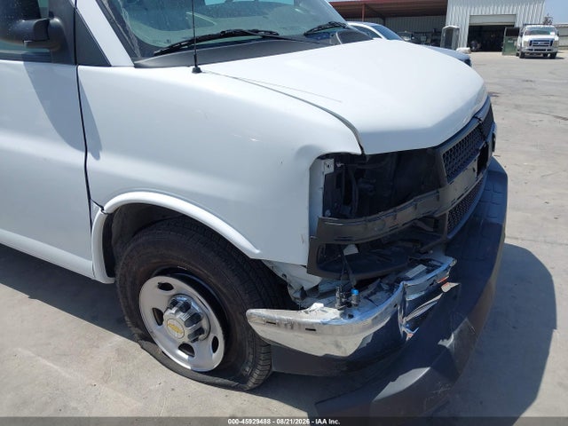 Продаж на аукціоні авто 2025 Chevrolet Express Passenger Rwd 3500 Extended Wheelbase Lt, vin: 1GAZGPF70S1150342, номер лоту: 45929488