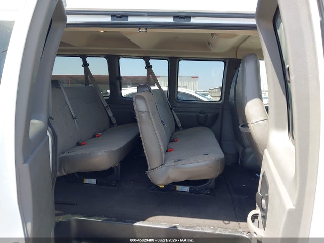 Продаж на аукціоні авто 2025 Chevrolet Express Passenger Rwd 3500 Extended Wheelbase Lt, vin: 1GAZGPF70S1150342, номер лоту: 45929488