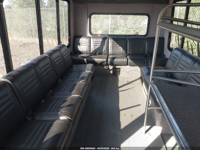 Продажа на аукционе авто 2011 Ford Econoline Commercial Cutaway, vin: 1FDFE4FS1BDB22594, номер лота: 45929493