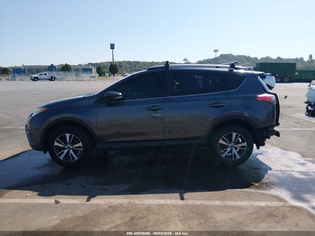 Продажа на аукционе авто 2018 Toyota Rav4 Xle, vin: 2T3WFREV5JW490742, номер лота: 45929495