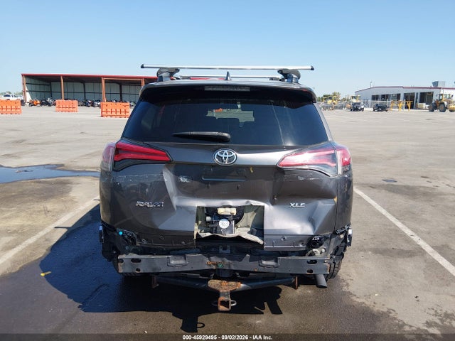 Продажа на аукционе авто 2018 Toyota Rav4 Xle, vin: 2T3WFREV5JW490742, номер лота: 45929495