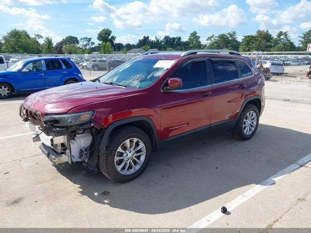 45929497 :رقم المزاد ، 1C4PJMCB9KD350805 vin ، 2019 Jeep Cherokee Latitude 4x4 مزاد بيع