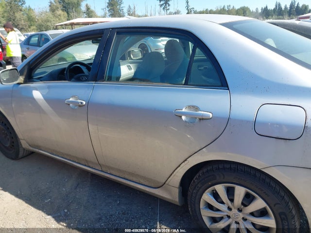 45929570 :رقم المزاد ، 5YFBU4EE7DP132130 vin ، 2013 Toyota Corolla Le مزاد بيع