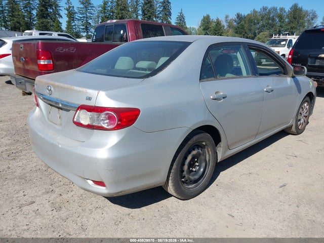 45929570 :رقم المزاد ، 5YFBU4EE7DP132130 vin ، 2013 Toyota Corolla Le مزاد بيع