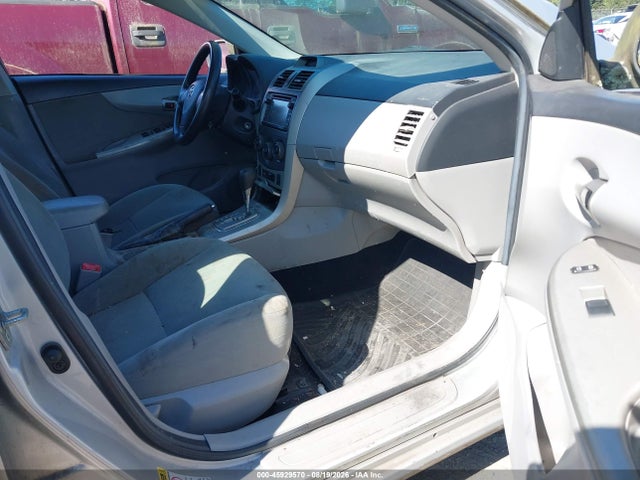 45929570 :رقم المزاد ، 5YFBU4EE7DP132130 vin ، 2013 Toyota Corolla Le مزاد بيع
