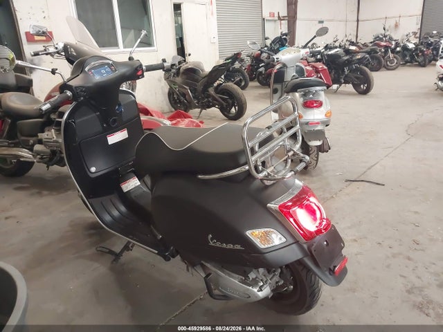 Vespa Gts 300 2021 ZAPMA39M9M5202204 Image 3