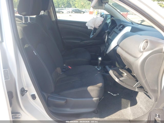 Продажа на аукционе авто 2018 Nissan Versa 1.6 Sv, vin: 3N1CN7AP8JL883467, номер лота: 45929594