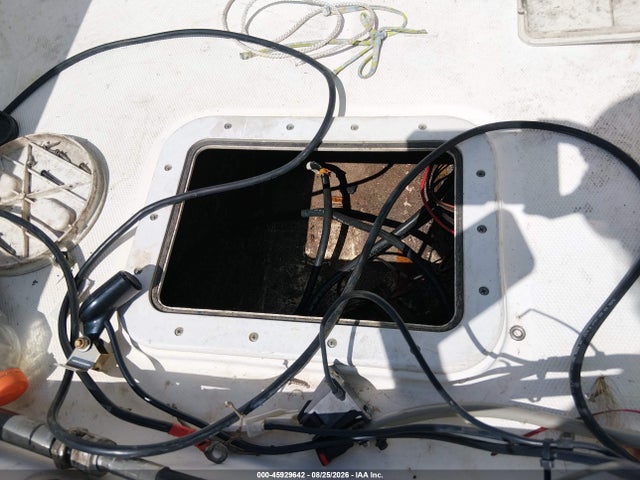Продаж на аукціоні авто 2001 Sea Hunt Triton 172/cc, vin: SXST0956H001, номер лоту: 45929642