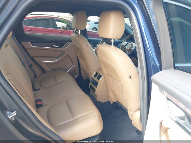 45929673 :رقم المزاد ، SADCJ2EX8PA712258 vin ، 2023 Jaguar F-pace S P250 Awd Automatic مزاد بيع