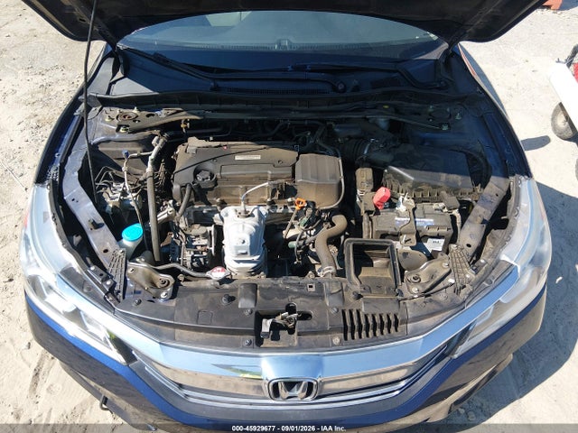 45929677 :رقم المزاد ، 1HGCR2F87HA166048 vin ، 2017 Honda Accord Ex-l مزاد بيع