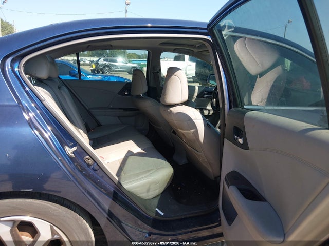 45929677 :رقم المزاد ، 1HGCR2F87HA166048 vin ، 2017 Honda Accord Ex-l مزاد بيع