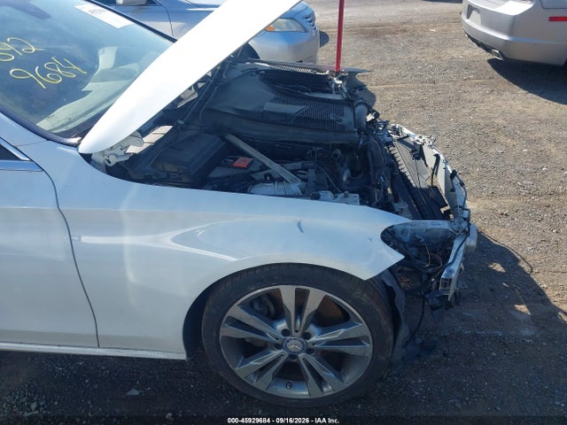 Aukcja sprzedaży 2017 Mercedes-benz C 300 4matic, vin: WDDWJ4KB8HF402361, numer aukcji: 45929684