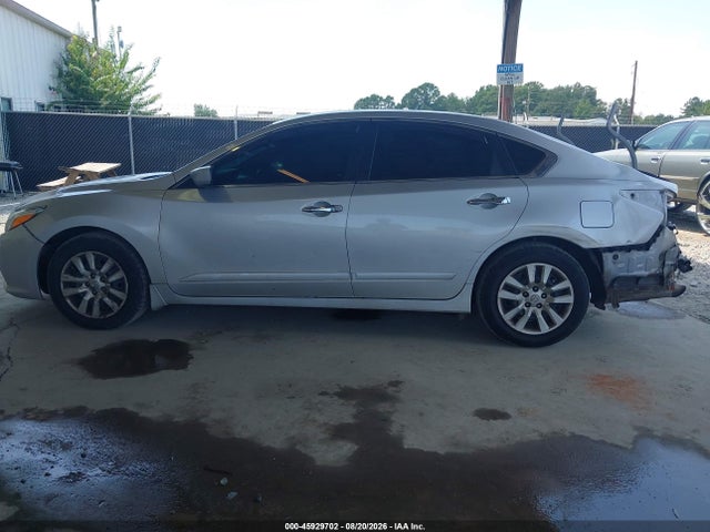 Продаж на аукціоні авто 2018 Nissan Altima 2.5 S, vin: 1N4AL3AP9JC276952, номер лоту: 45929702