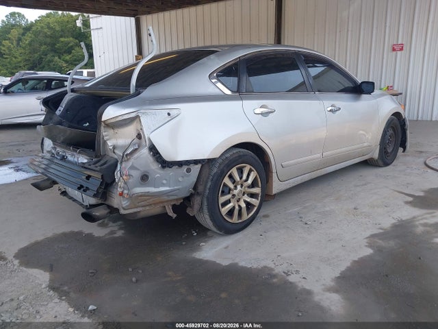 Продаж на аукціоні авто 2018 Nissan Altima 2.5 S, vin: 1N4AL3AP9JC276952, номер лоту: 45929702