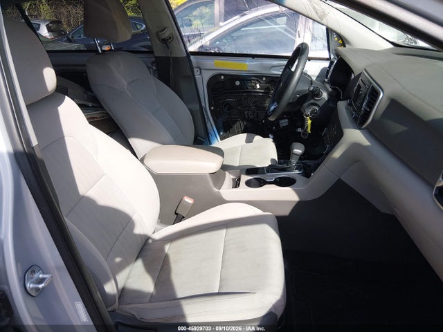 2017 Kia Sportage Lx მანქანა იყიდება აუქციონზე, vin: KNDPMCAC2H7290970, აუქციონის ნომერი: 45929703