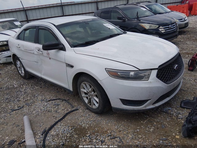 2014 1FAHP2D8XEG174852 главное изображение