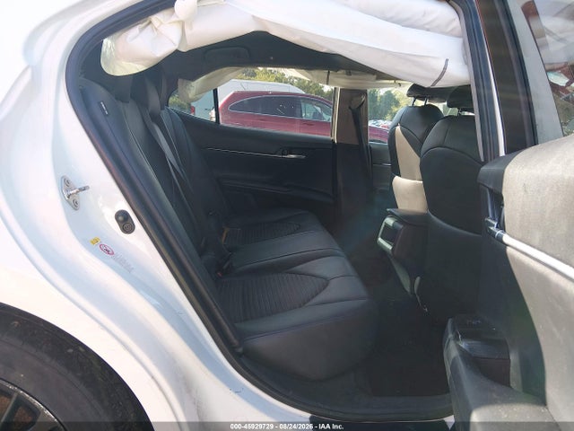 Продаж на аукціоні авто 2018 Toyota Camry Se, vin: 4T1B11HK4JU589027, номер лоту: 45929729