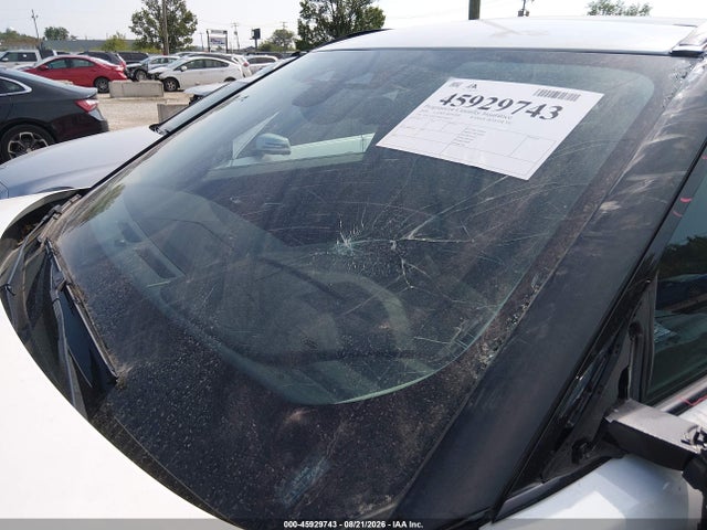 Продаж на аукціоні авто 2024 Land Rover Range Rover Velar P250 S, vin: SALYJ2EX9RA384135, номер лоту: 45929743