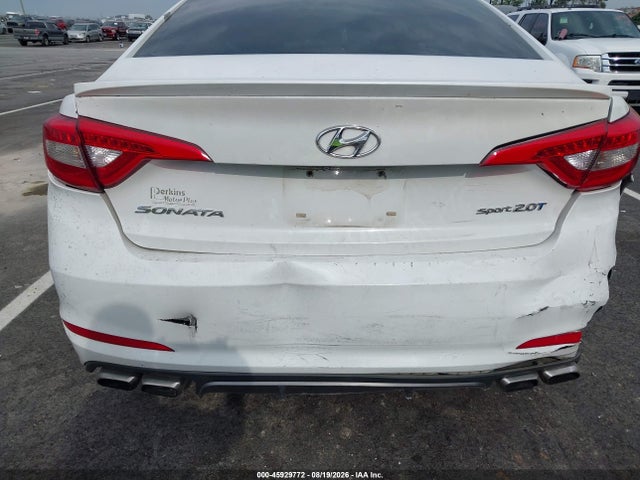 Продажа на аукционе авто 2015 Hyundai Sonata Sport 2.0t, vin: 5NPE34AB0FH038358, номер лота: 45929772