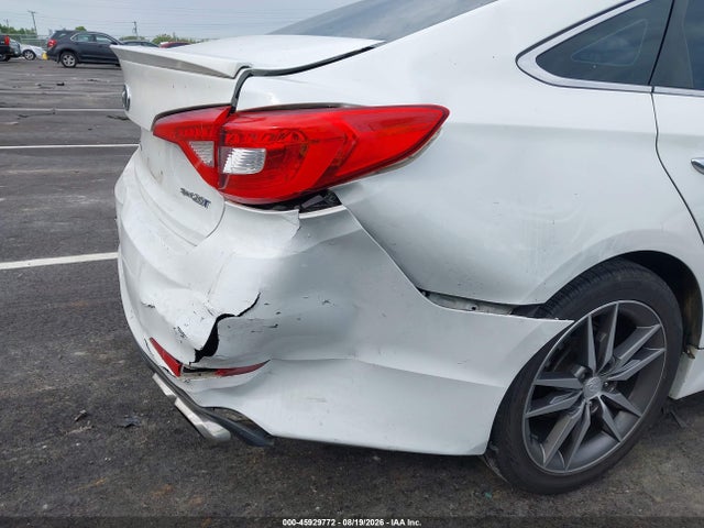 Продажа на аукционе авто 2015 Hyundai Sonata Sport 2.0t, vin: 5NPE34AB0FH038358, номер лота: 45929772
