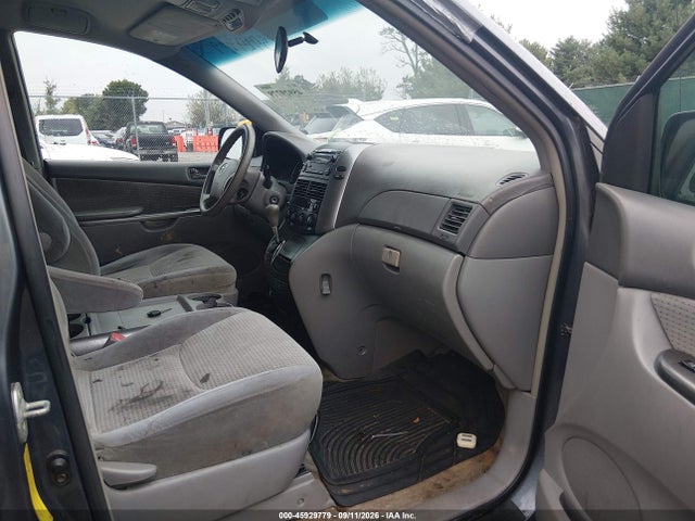 Продажа на аукционе авто 2006 Toyota Sienna Le, vin: 5TDZA23C56S454577, номер лота: 45929779