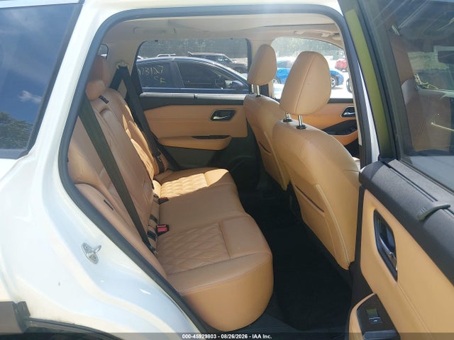 Продажа на аукционе авто 2022 Nissan Rogue Platinum Intelligent Awd, vin: JN8BT3DD5NW278111, номер лота: 45929803
