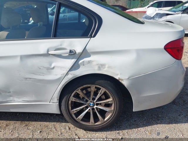 Продаж на аукціоні авто 2018 Bmw 320i Xdrive, vin: WBA8A3C52JA499692, номер лоту: 45929814