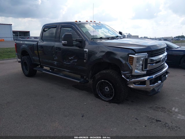 2018 Ford F-250 Xlt მანქანა იყიდება აუქციონზე, vin: 1FT7W2B66JEB10615, აუქციონის ნომერი: 45929825