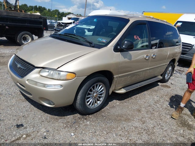 1999 Chrysler Town & Country Limited მანქანა იყიდება აუქციონზე, vin: 1C4GP64L9XB538437, აუქციონის ნომერი: 45929836
