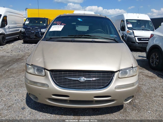 1999 Chrysler Town & Country Limited მანქანა იყიდება აუქციონზე, vin: 1C4GP64L9XB538437, აუქციონის ნომერი: 45929836