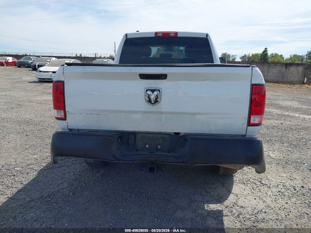 Продажа на аукционе авто 2023 Ram 1500 Classic Tradesman  4x2 6'4 Box, vin: 1C6RR6FG0PS592946, номер лота: 45929850
