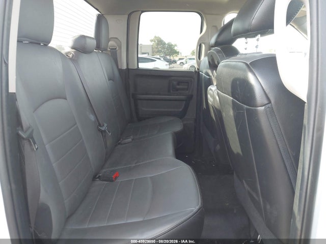 Продажа на аукционе авто 2023 Ram 1500 Classic Tradesman  4x2 6'4 Box, vin: 1C6RR6FG0PS592946, номер лота: 45929850