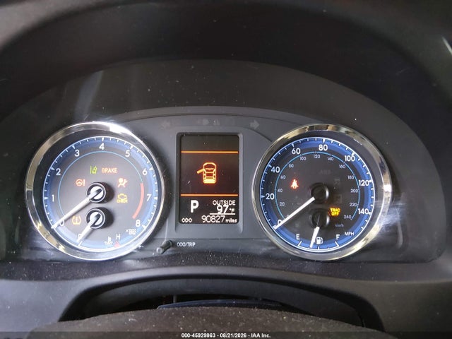 5YFBURHE1HP692269 Toyota COROLLA LE