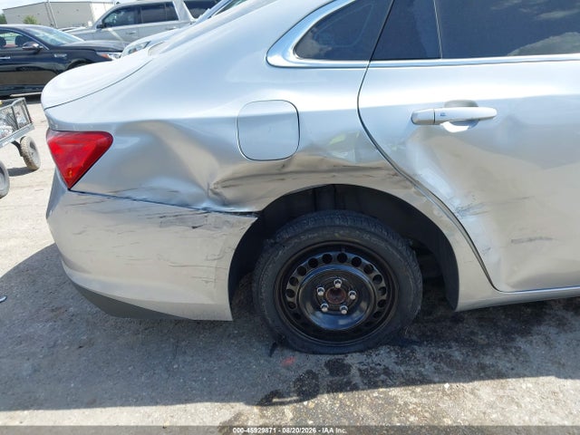 2018 Chevrolet Malibu Lt მანქანა იყიდება აუქციონზე, vin: 1G1ZD5ST7JF158682, აუქციონის ნომერი: 45929871