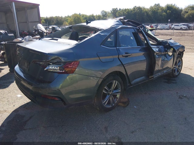 2024 Volkswagen Jetta 1.5t Se მანქანა იყიდება აუქციონზე, vin: 3VW7M7BU9RM017818, აუქციონის ნომერი: 45929882