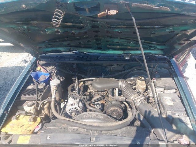 45929907 :رقم المزاد ، 1GNCS13WXW2187538 vin ، 1998 Chevrolet Blazer Ls مزاد بيع
