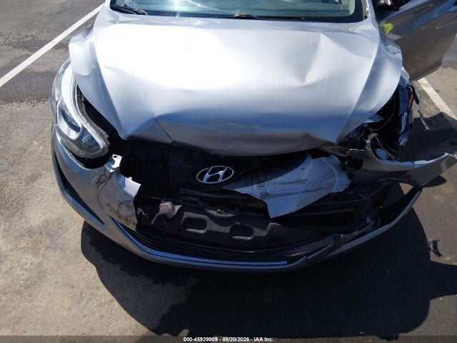 45929909 :رقم المزاد ، 5NPDH4AEXGH688033 vin ، 2016 Hyundai Elantra Se مزاد بيع