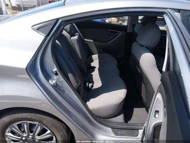 45929909 :رقم المزاد ، 5NPDH4AEXGH688033 vin ، 2016 Hyundai Elantra Se مزاد بيع
