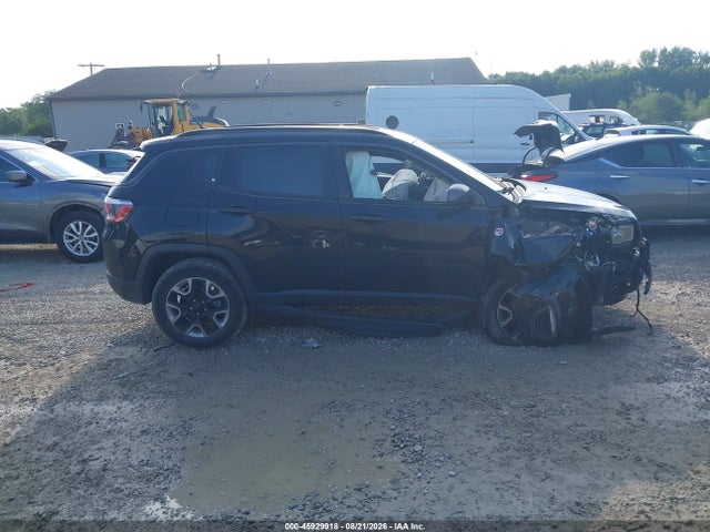 45929918 :رقم المزاد ، 3C4NJDDB3JT314672 vin ، 2018 Jeep Compass Trailhawk 4x4 مزاد بيع