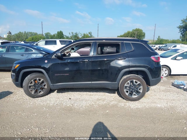 45929918 :رقم المزاد ، 3C4NJDDB3JT314672 vin ، 2018 Jeep Compass Trailhawk 4x4 مزاد بيع