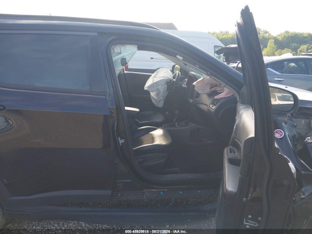 45929918 :رقم المزاد ، 3C4NJDDB3JT314672 vin ، 2018 Jeep Compass Trailhawk 4x4 مزاد بيع