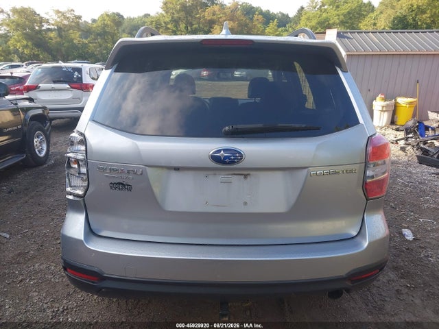 45929920 :رقم المزاد ، JF2SJAVC2GH561506 vin ، 2016 Subaru Forester 2.5i Touring مزاد بيع