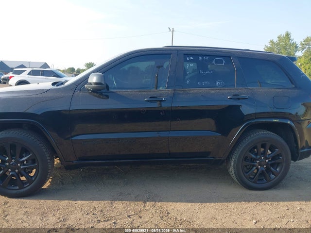 Продажа на аукционе авто 2017 Jeep Grand Cherokee Altitude, vin: 1C4RJFAG8HC919256, номер лота: 45929921
