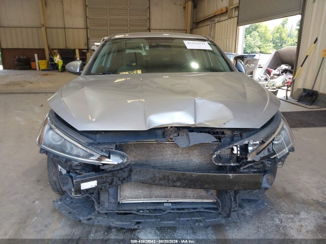 Продаж на аукціоні авто 2020 Hyundai Elantra Sel, vin: 5NPD84LF8LH551592, номер лоту: 45929942