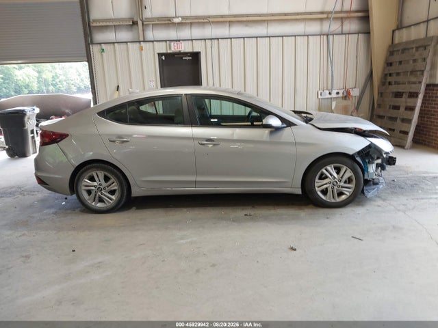 Продаж на аукціоні авто 2020 Hyundai Elantra Sel, vin: 5NPD84LF8LH551592, номер лоту: 45929942