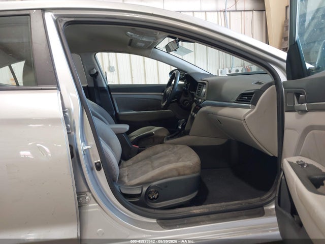 Продаж на аукціоні авто 2020 Hyundai Elantra Sel, vin: 5NPD84LF8LH551592, номер лоту: 45929942