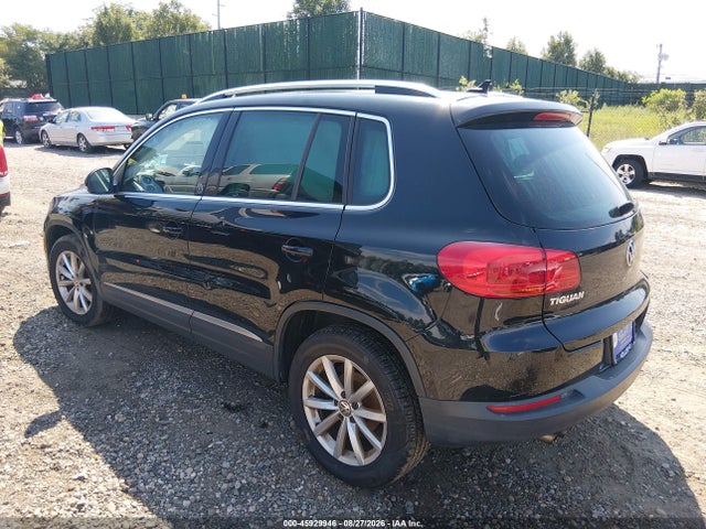 2017 Volkswagen Tiguan 2.0t Wolfsburg Edition მანქანა იყიდება აუქციონზე, vin: WVGSV7AX7HK015296, აუქციონის ნომერი: 45929946