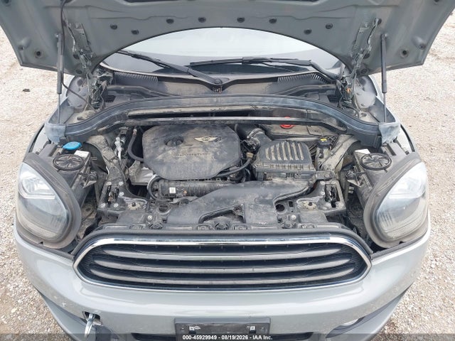 2017 Mini Countryman Cooper მანქანა იყიდება აუქციონზე, vin: WMZYS7C30H3E06580, აუქციონის ნომერი: 45929949